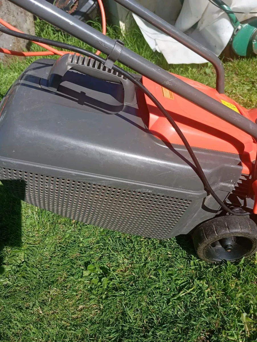 Flymo venturer 320 - Image 4