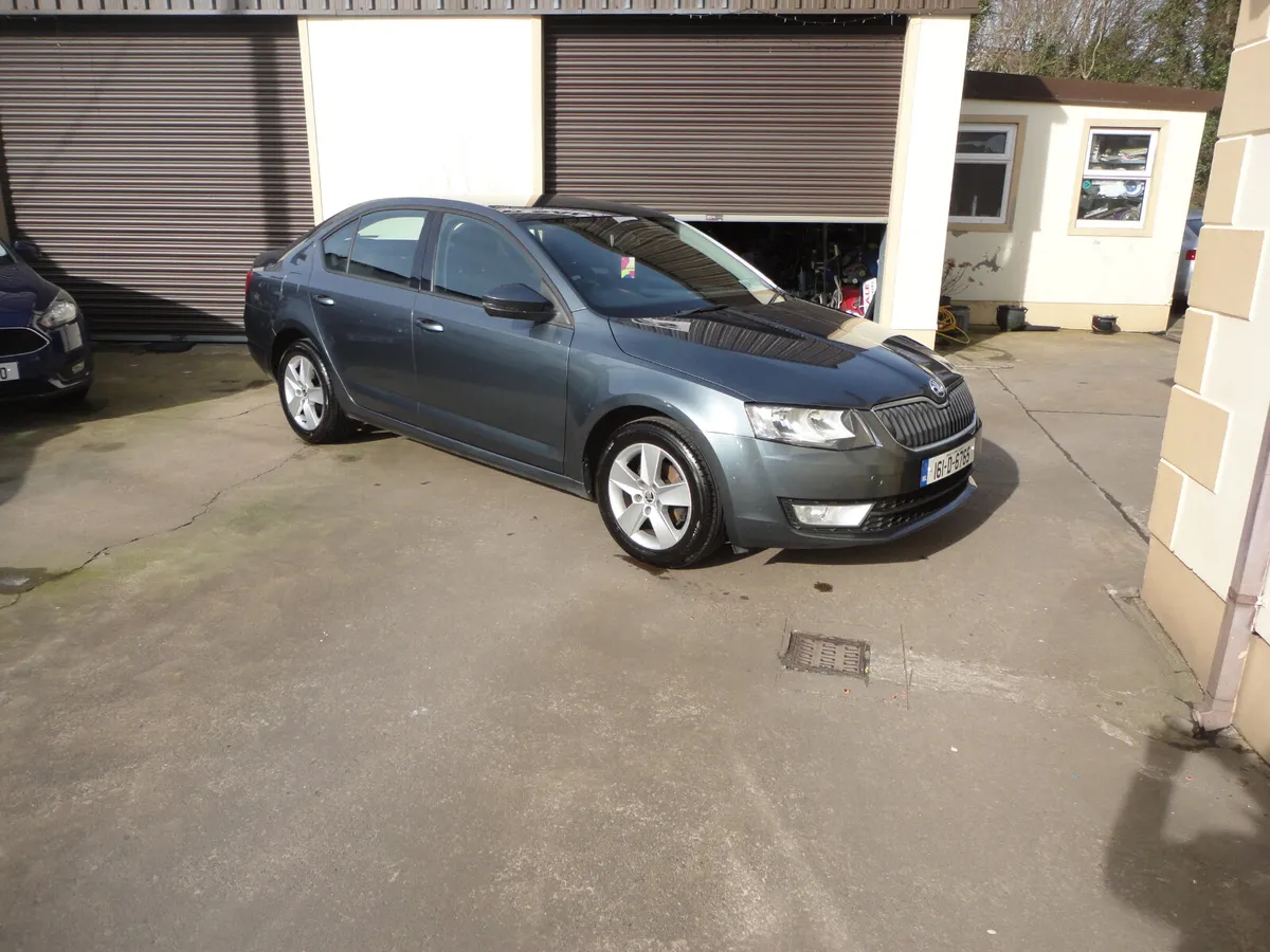 Skoda Octavia 2016 - Image 2