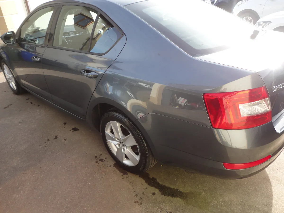 Skoda Octavia 2016 - Image 4