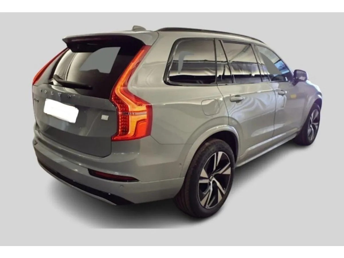 Volvo XC90 T8 Recharge Plus Mhev Auto 4WD - Image 2