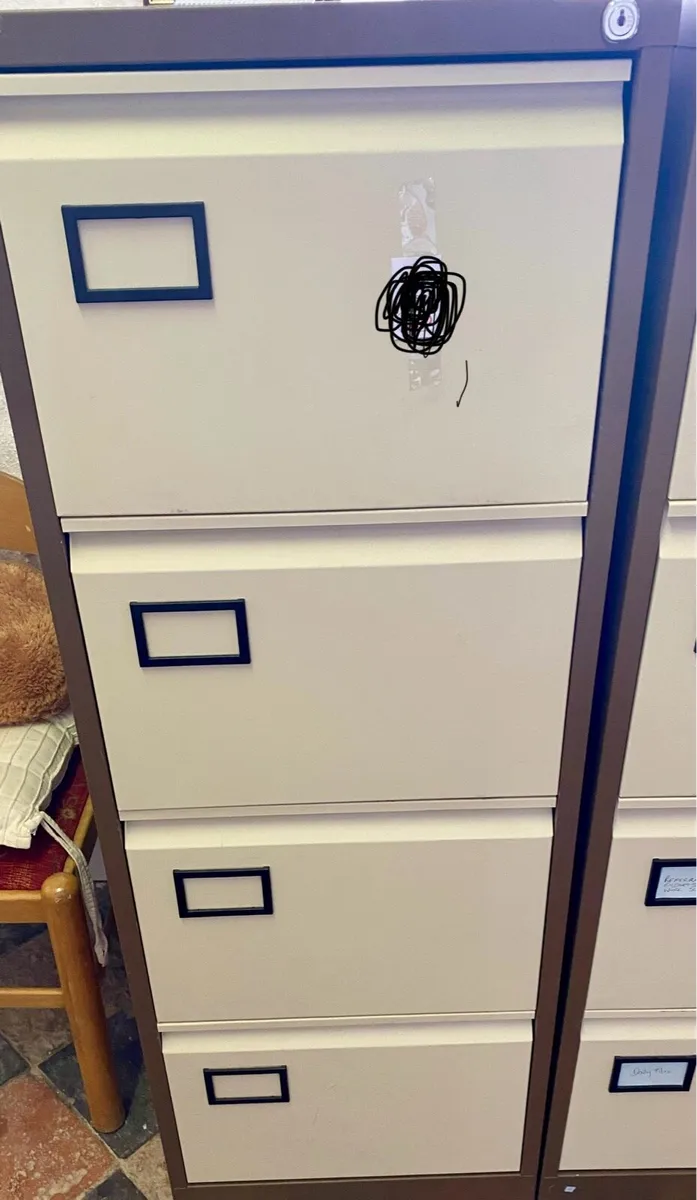 4 Drawer Filing Cabinet - Image 1