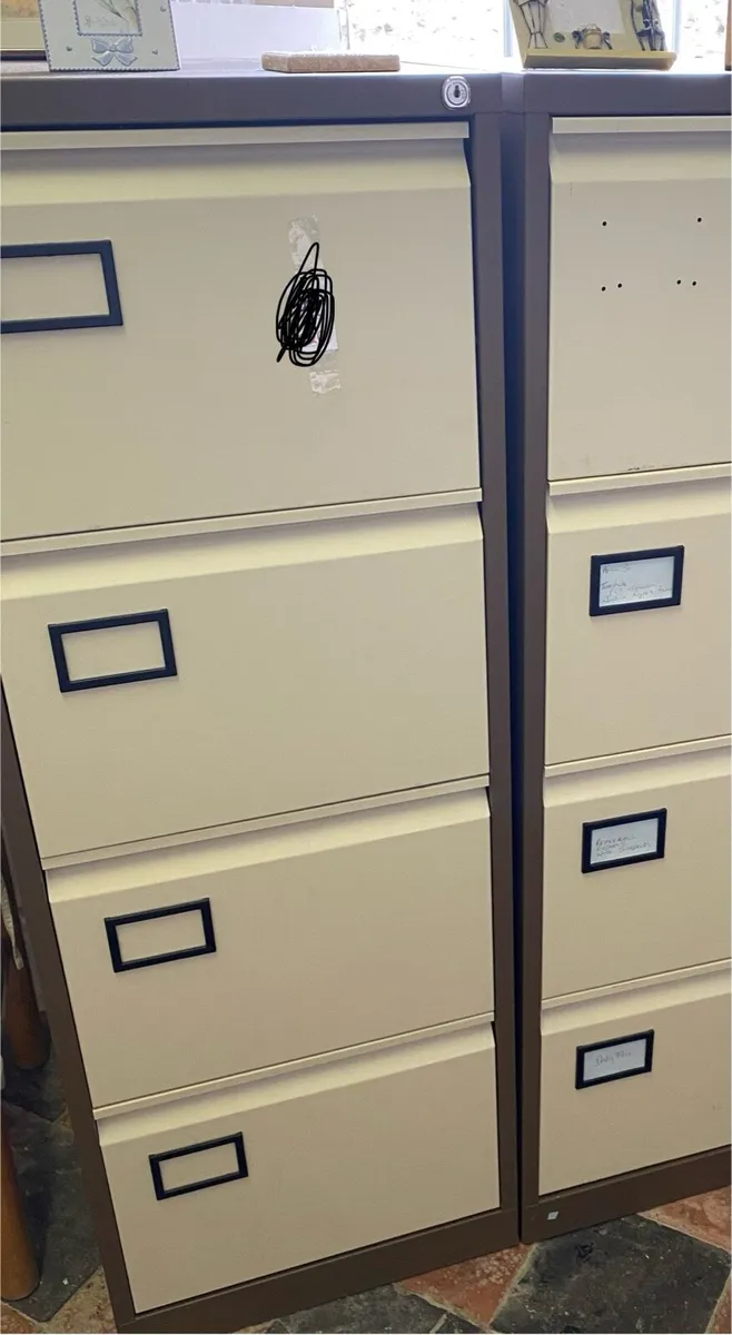 4 Drawer Filing Cabinet - Image 2