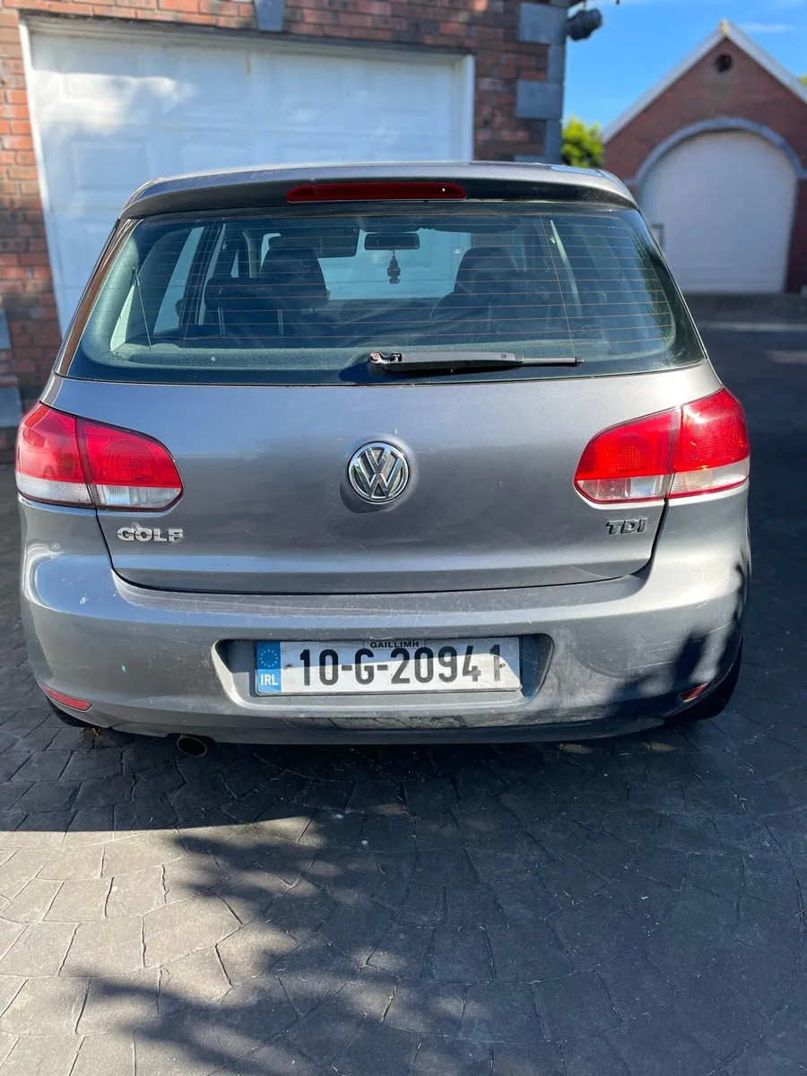 2010 Volkswagen Golf TDI 1.6 L Diesel - Image 4