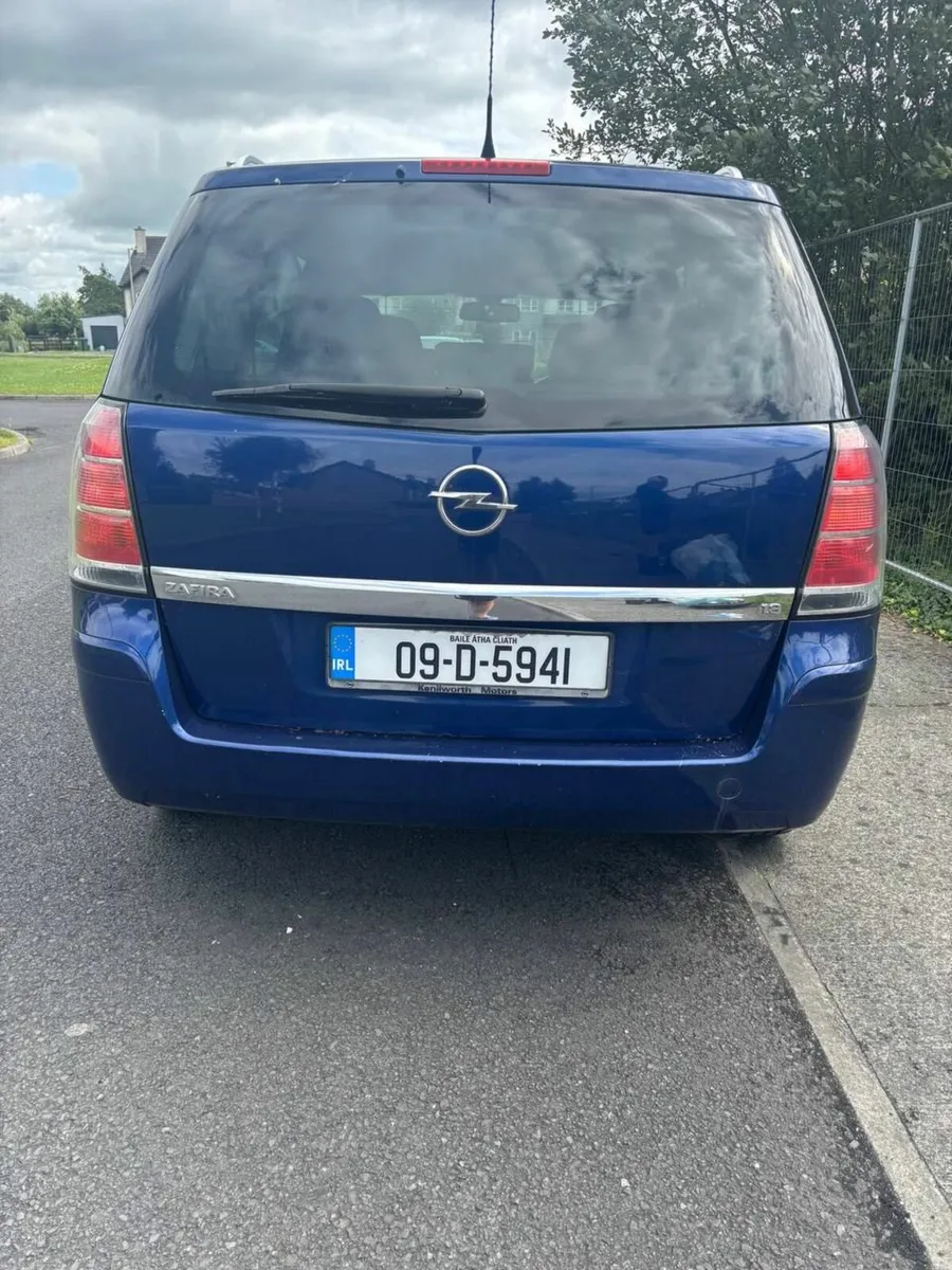 Opel Zafira 2009 - Image 3