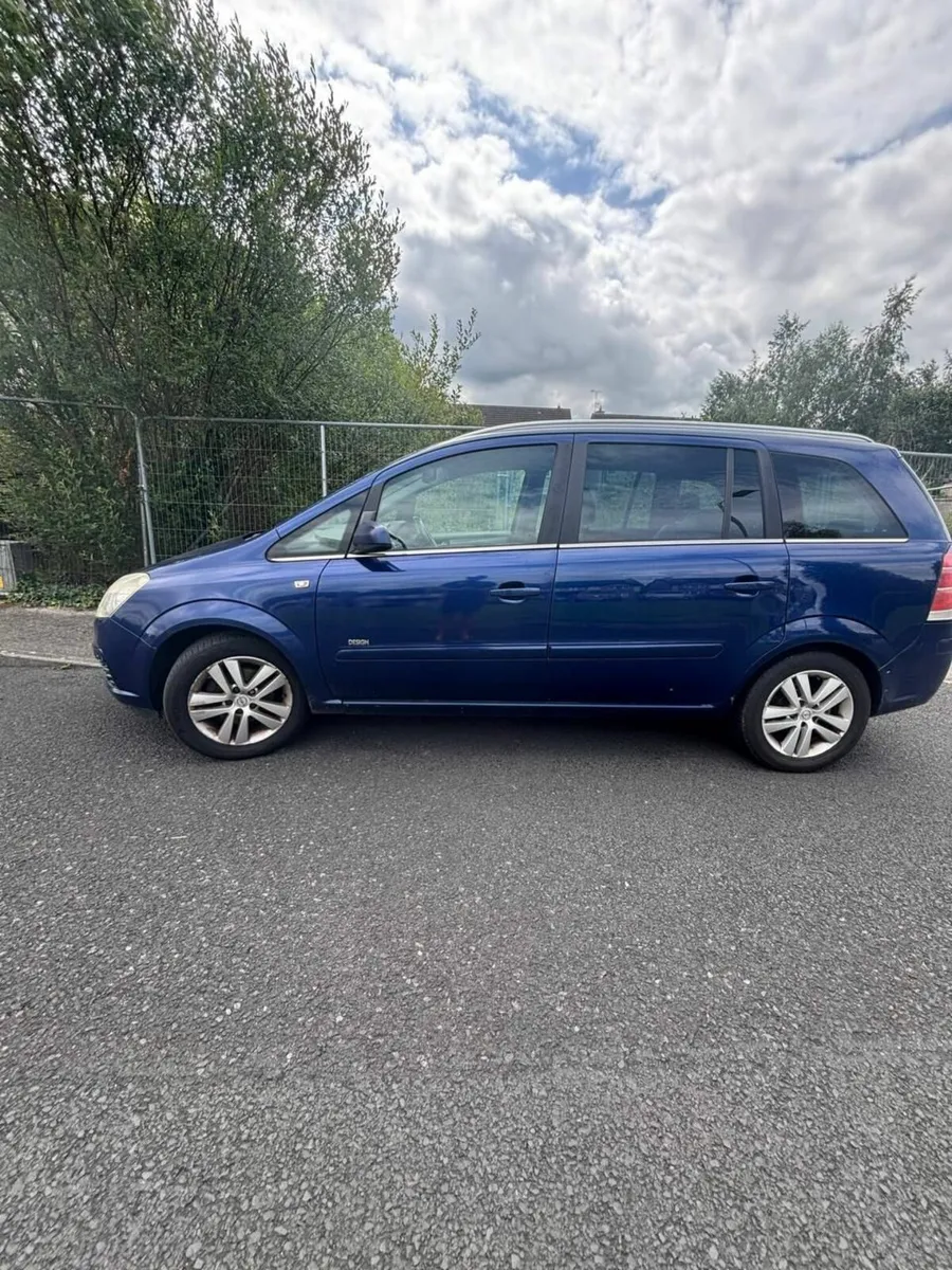 Opel Zafira 2009 - Image 4