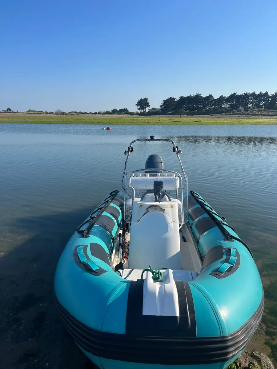 Boat - Image 1