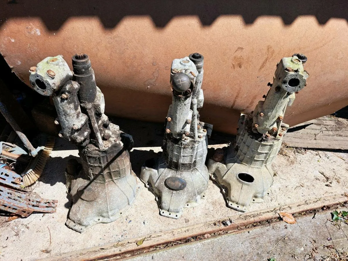 Morris minor engines parts - Image 3