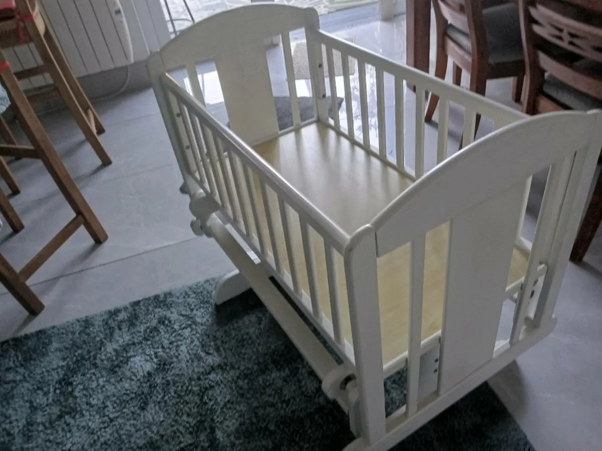 Baby rocking crib - Image 3
