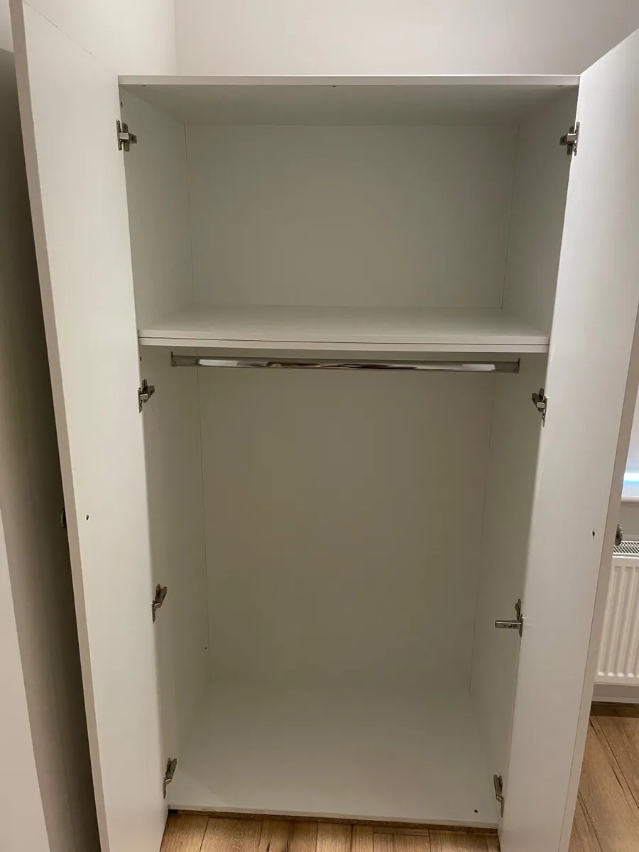 Built in Wardrobe- White (3 years old) - Image 4