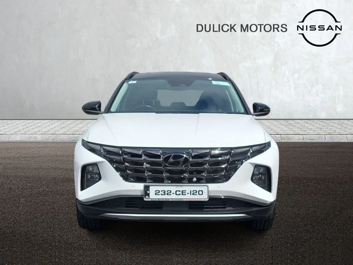 Hyundai Tucson 2WD Executive Plus - Image 4