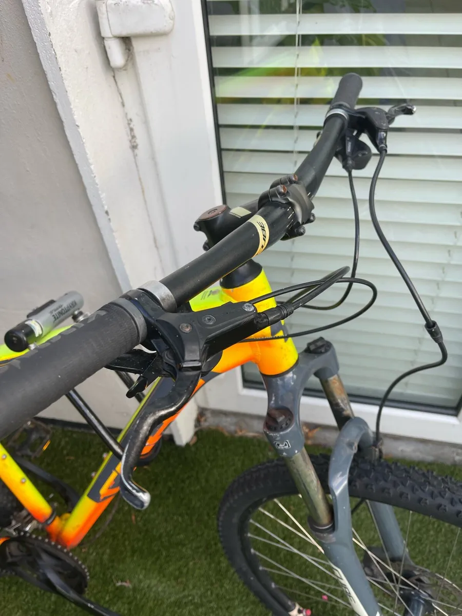 Cube large frame mountain bike - Image 4