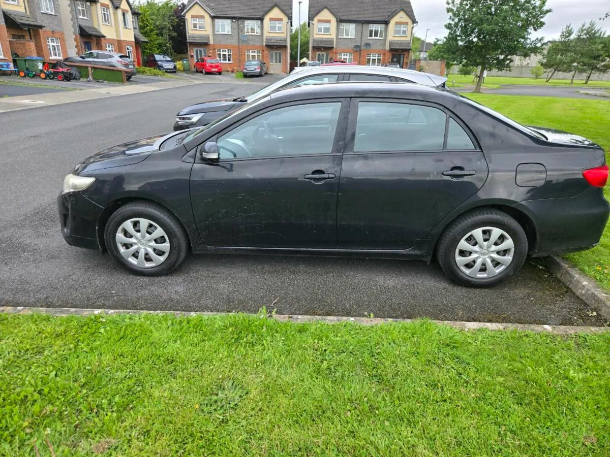 131 Toyota Corolla Terra - Image 2