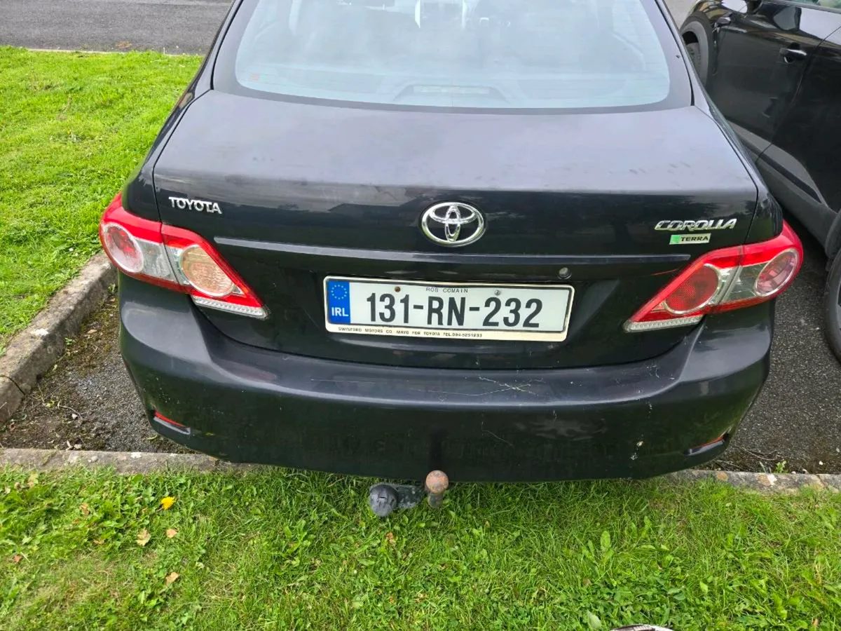 131 Toyota Corolla Terra - Image 3