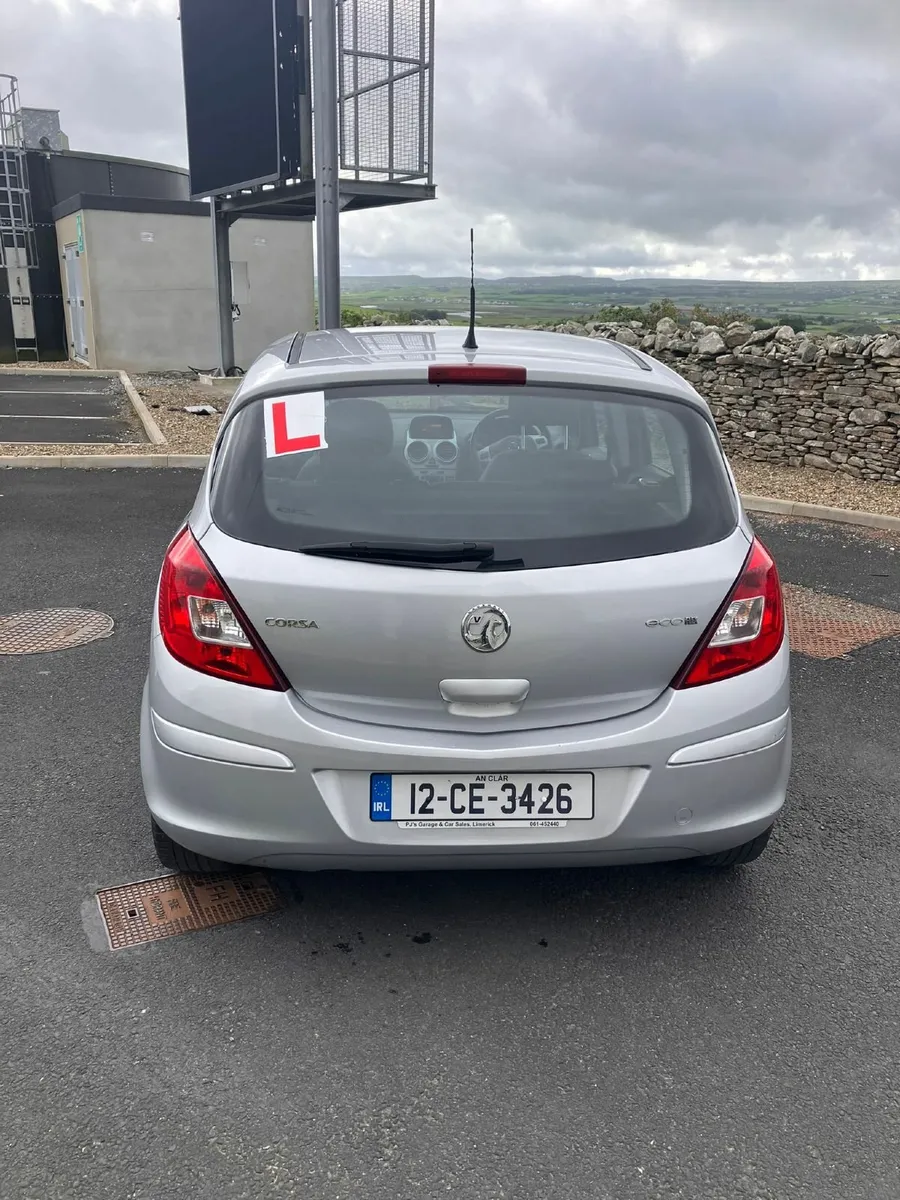 Vauxhall Corsa 2012 - Image 2