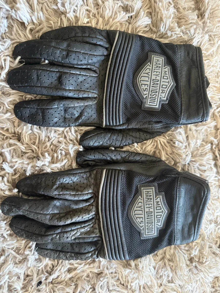 Harley Davidson Leather Gloves size M - Image 1