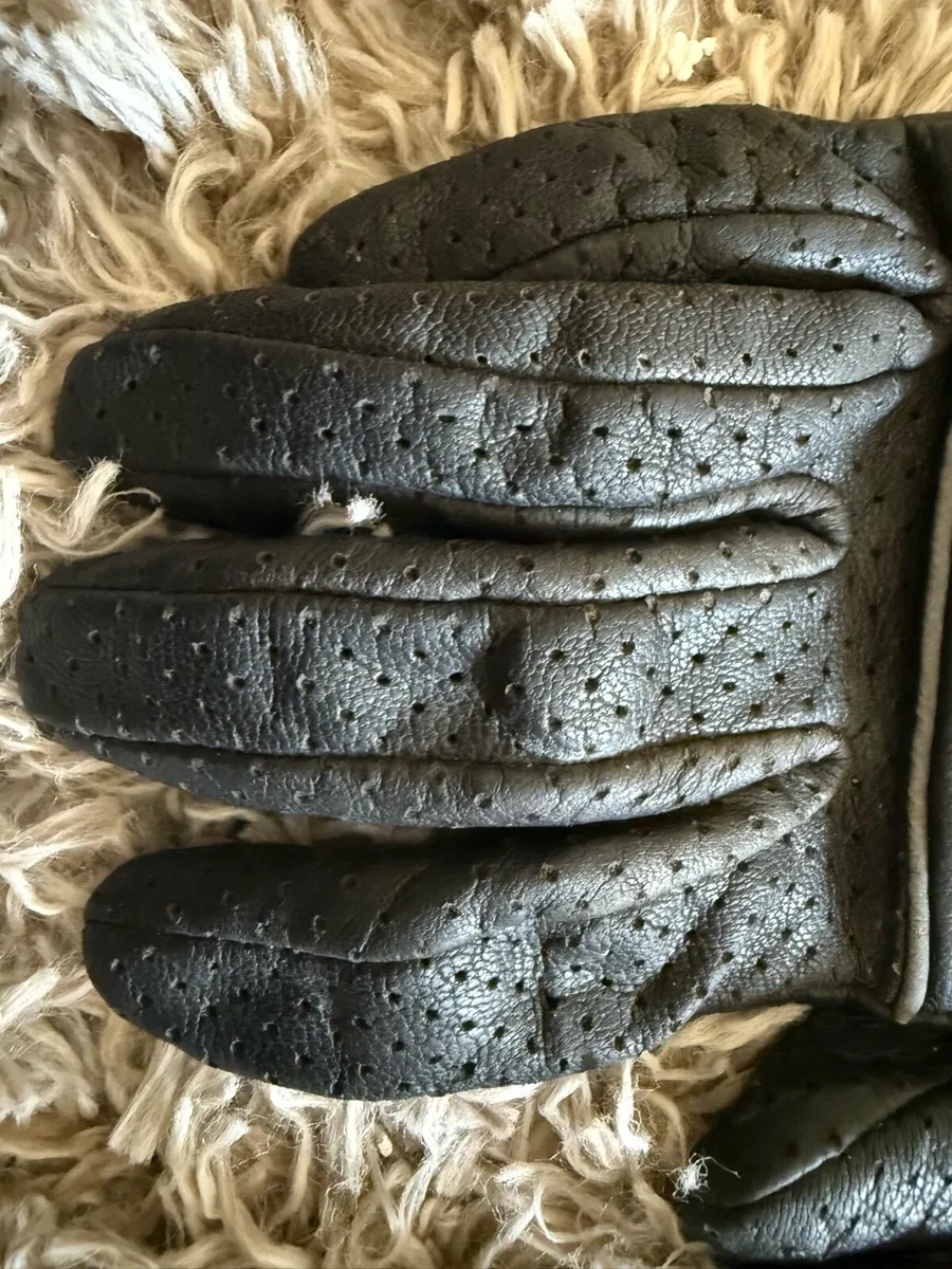 Harley Davidson Leather Gloves size M - Image 3