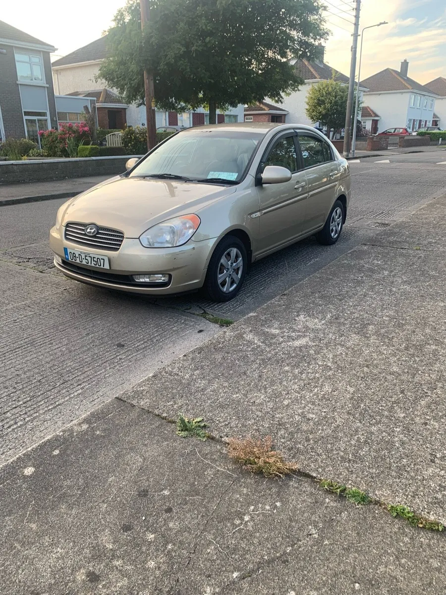 Hyundai accent (price drop) - Image 3
