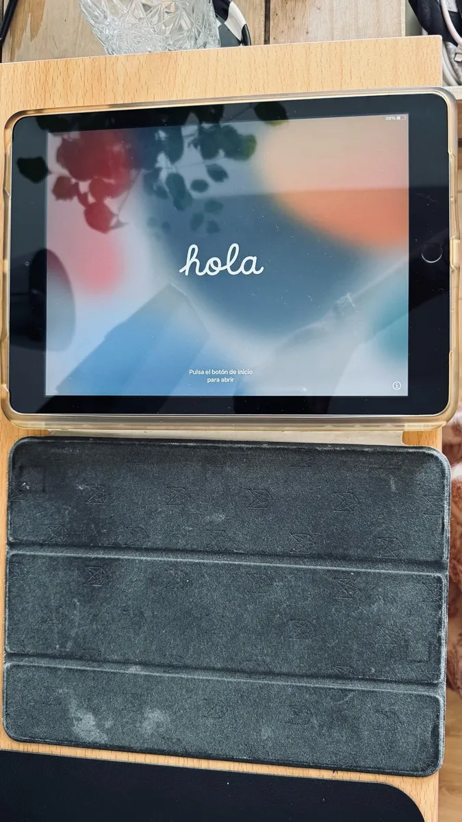 iPad - Image 4
