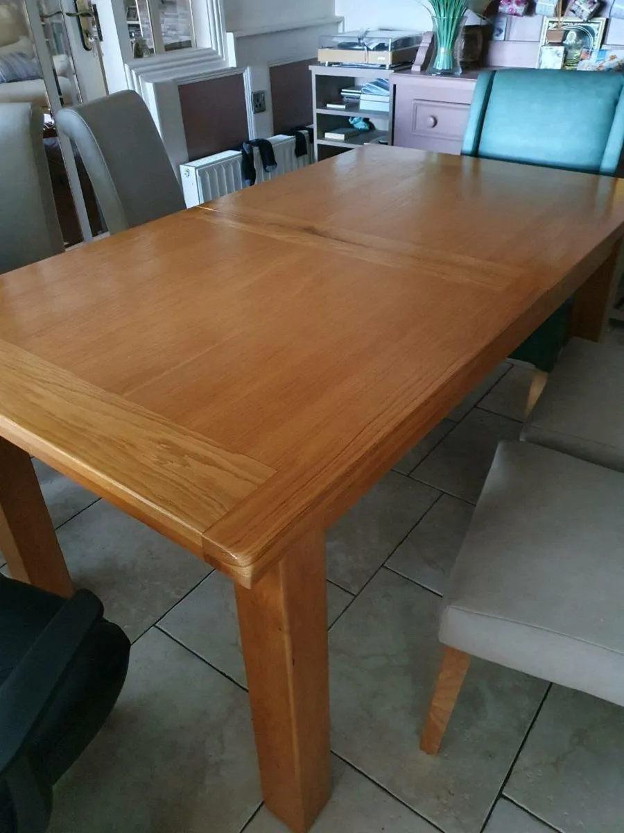 Oak diamond table - Image 1