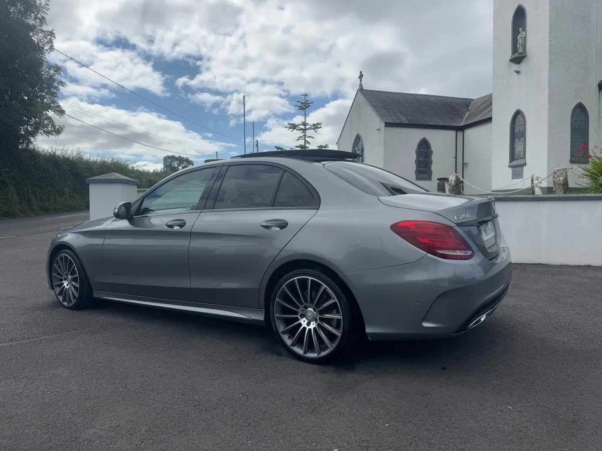 Mercedes C250 AMG Premium - Image 3