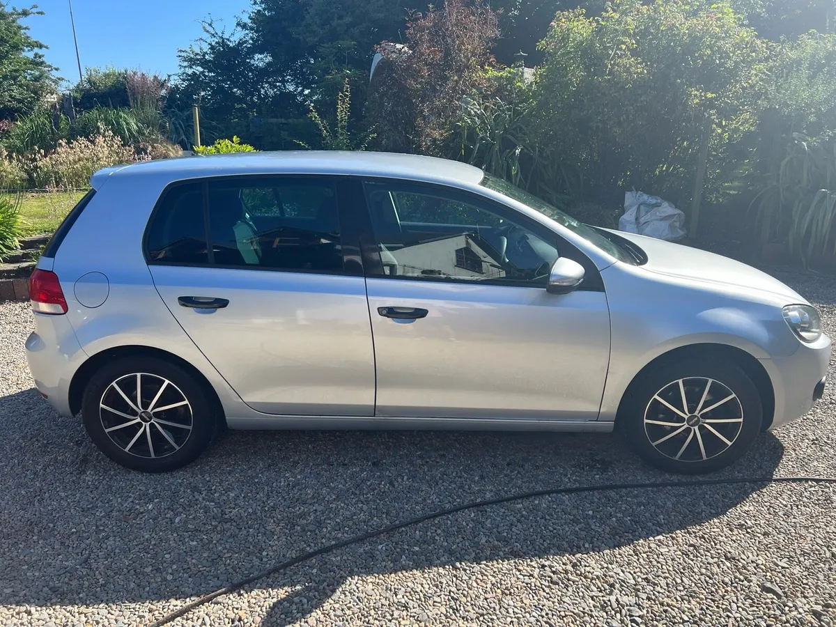 Volkswagen Golf 1.4 petrol - Image 3