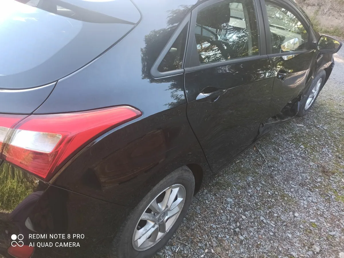 Hyundai i30 - Image 1
