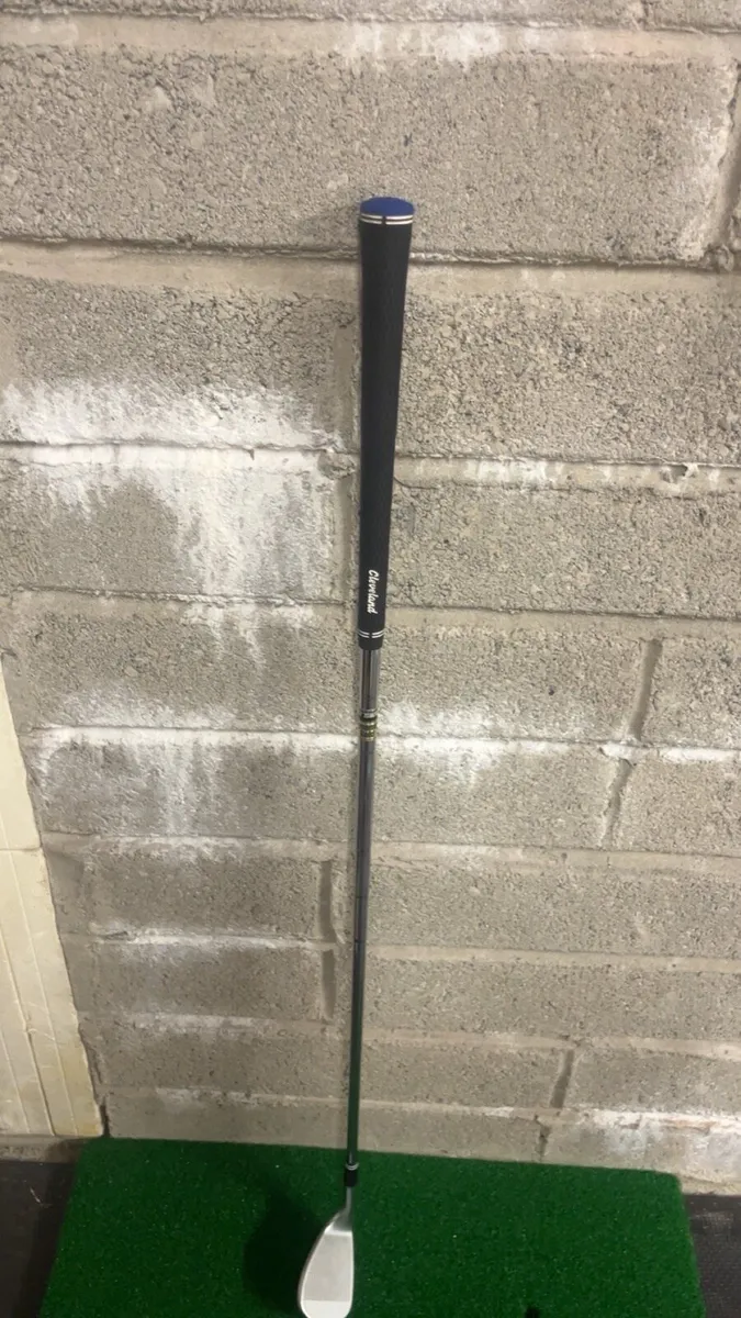 Cleveland rtx3 tour satin wedge 53 degree - Image 1