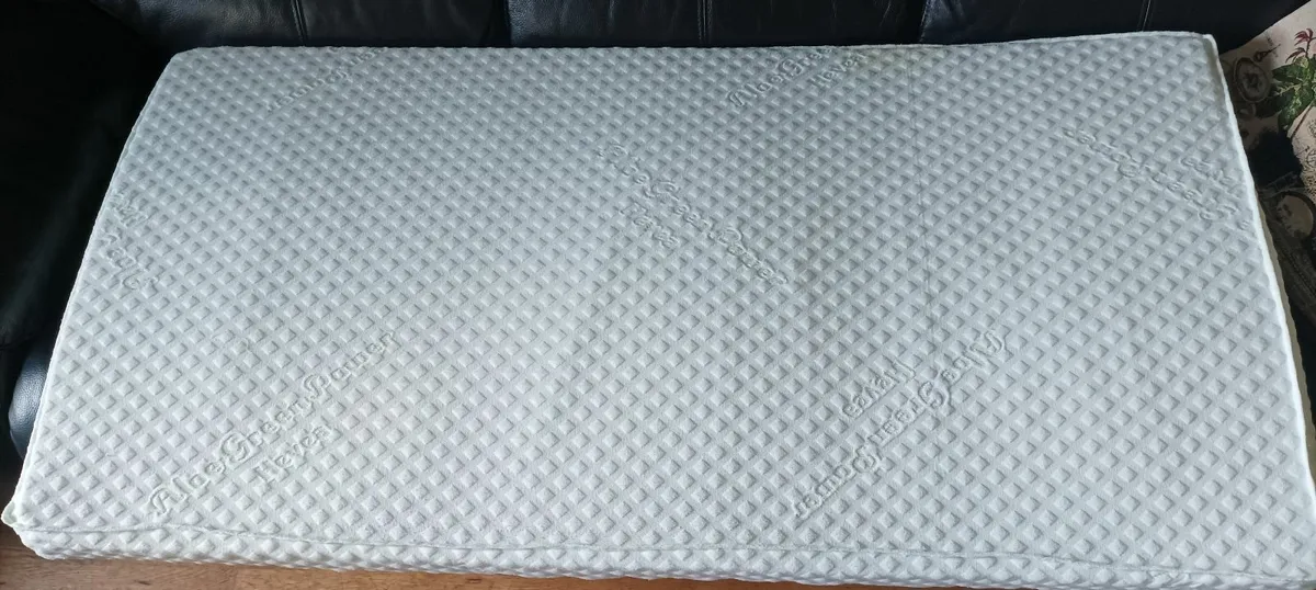 Mattress for cot bed Babies - Image 3