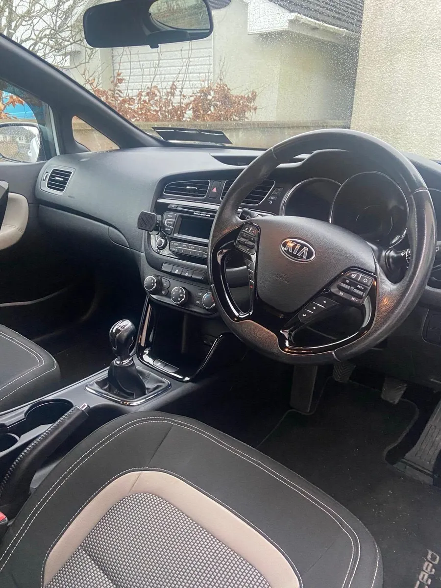 Kia Pro Ceed 1.6L Diesel - Image 4