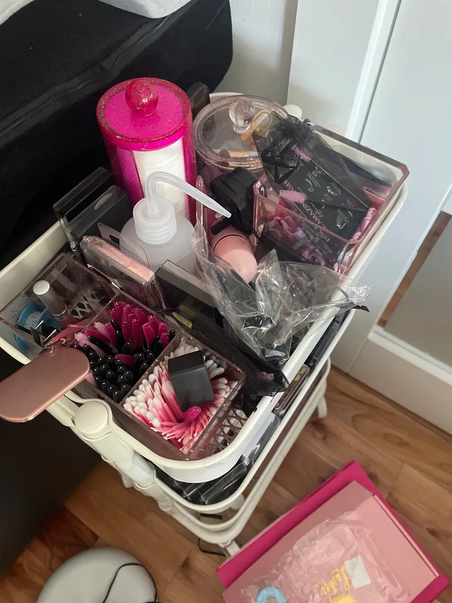 Lash business equipment - Image 2