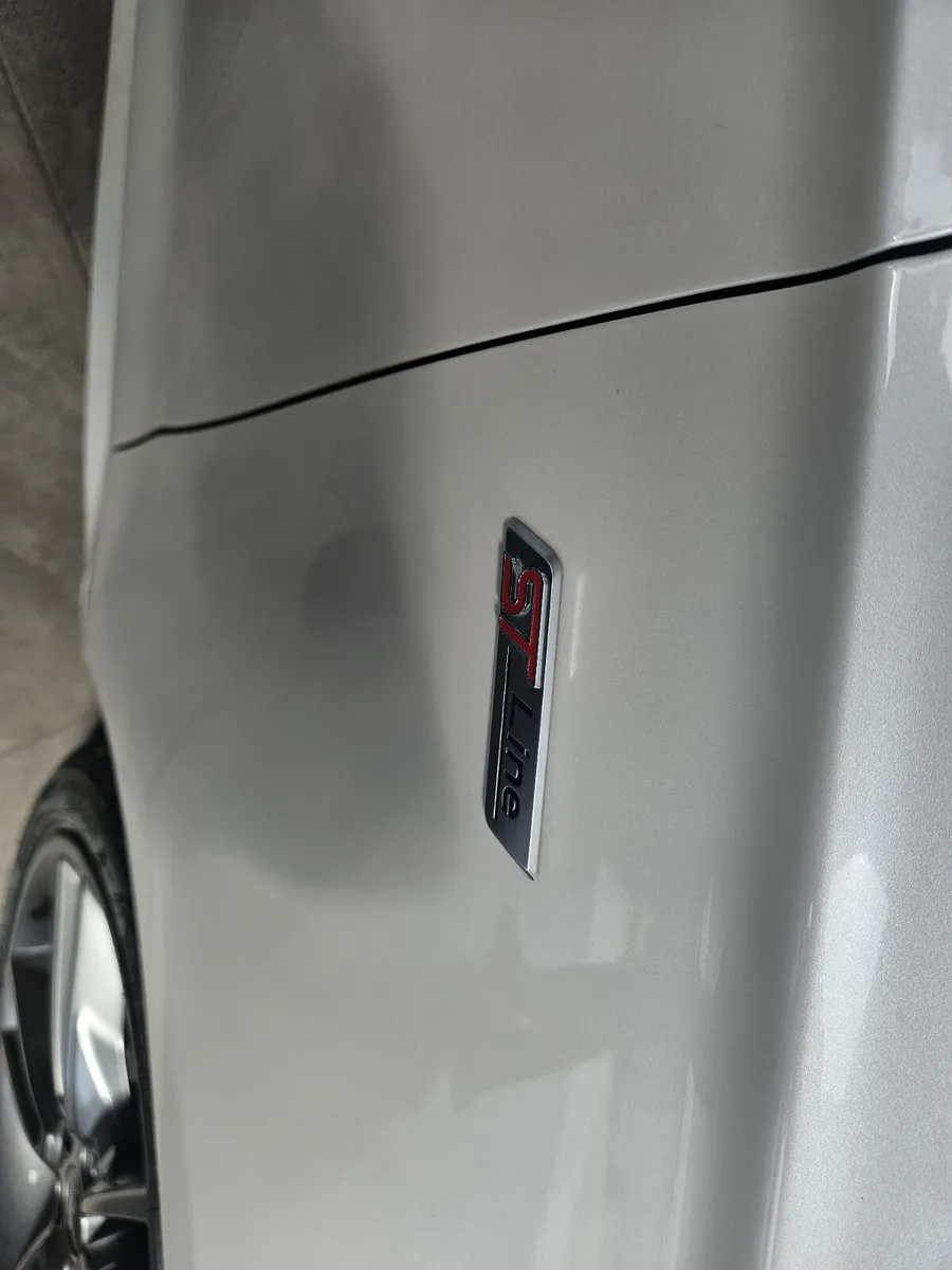 18 FORD MONDEO ST LINE AUTOMATIC  **LOW MILEAGE** - Image 3