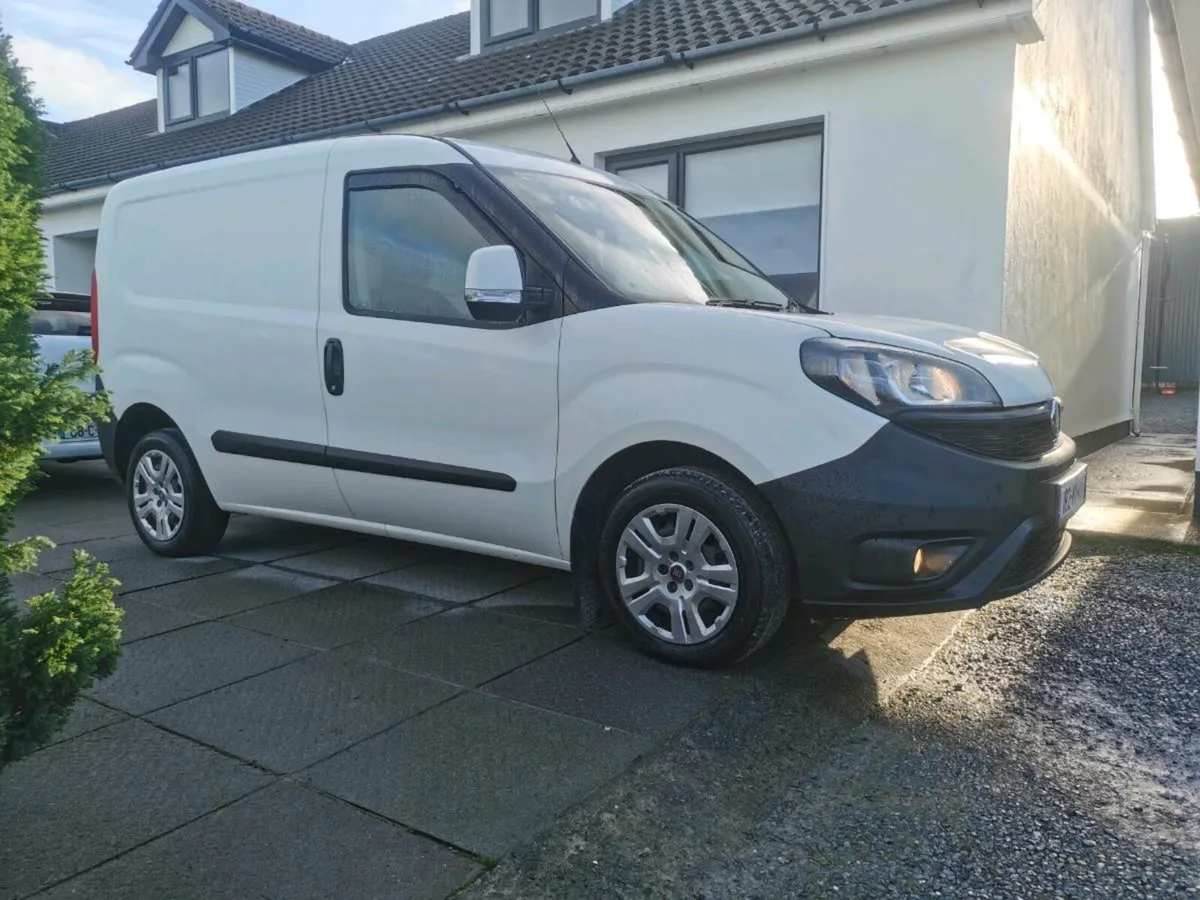 Fiat Doblo 6speed,115hp Professional - Image 3