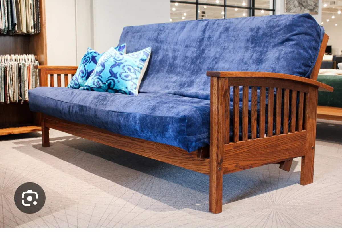 Futon - Image 1