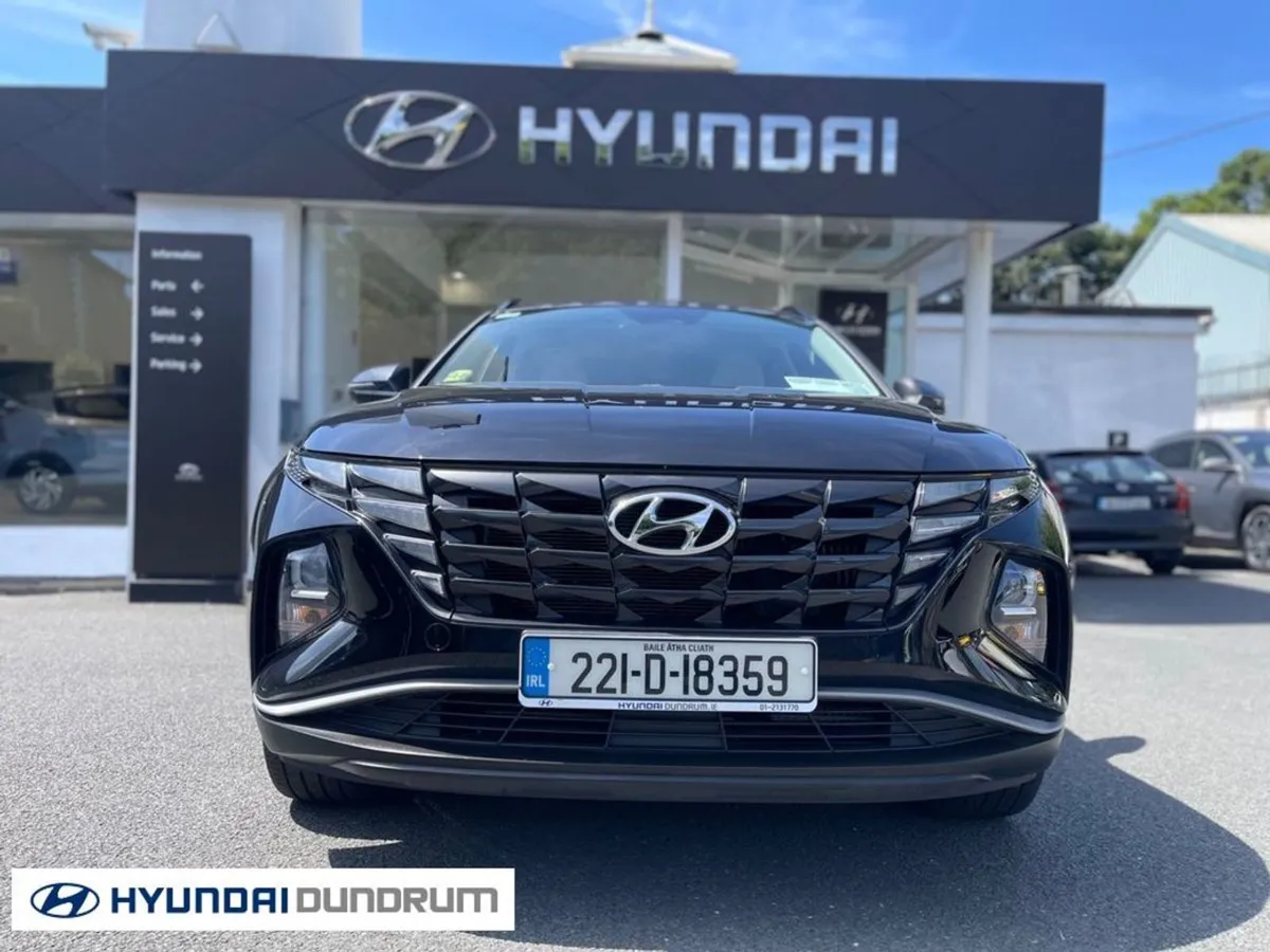 Hyundai Tucson Phev Executive 2 Tone 5DR Auto - Image 2