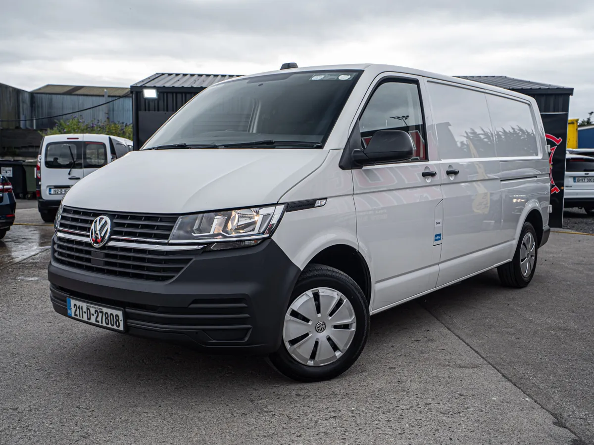 2021 VW Transporter 2.0tdi/1 Owner/Warranty - Image 4