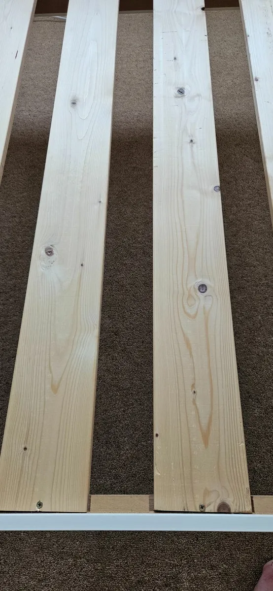 SOLID DOUBLE BED - Image 3