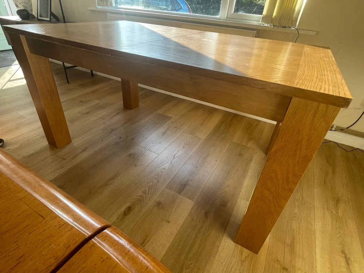 Kitchen Table - Image 2