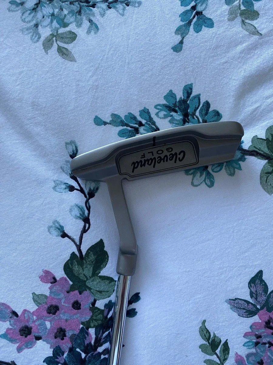 Left Handed Cleveland Putter - Image 2