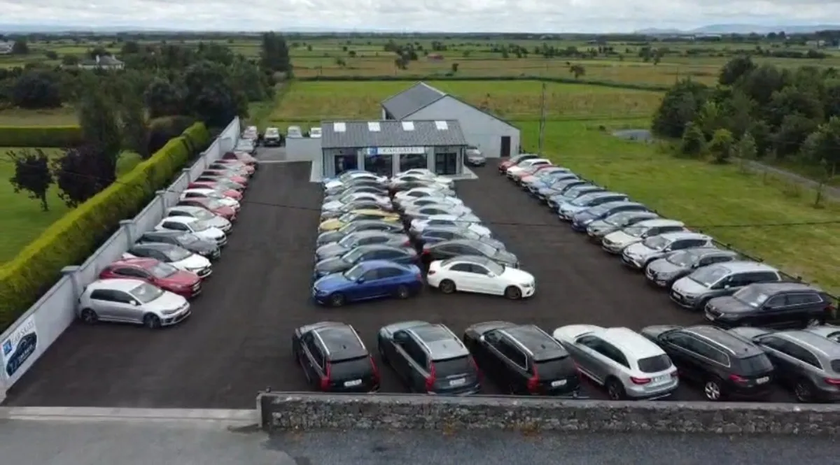 15 NISSAN QASHQAI DIESEL - Image 3