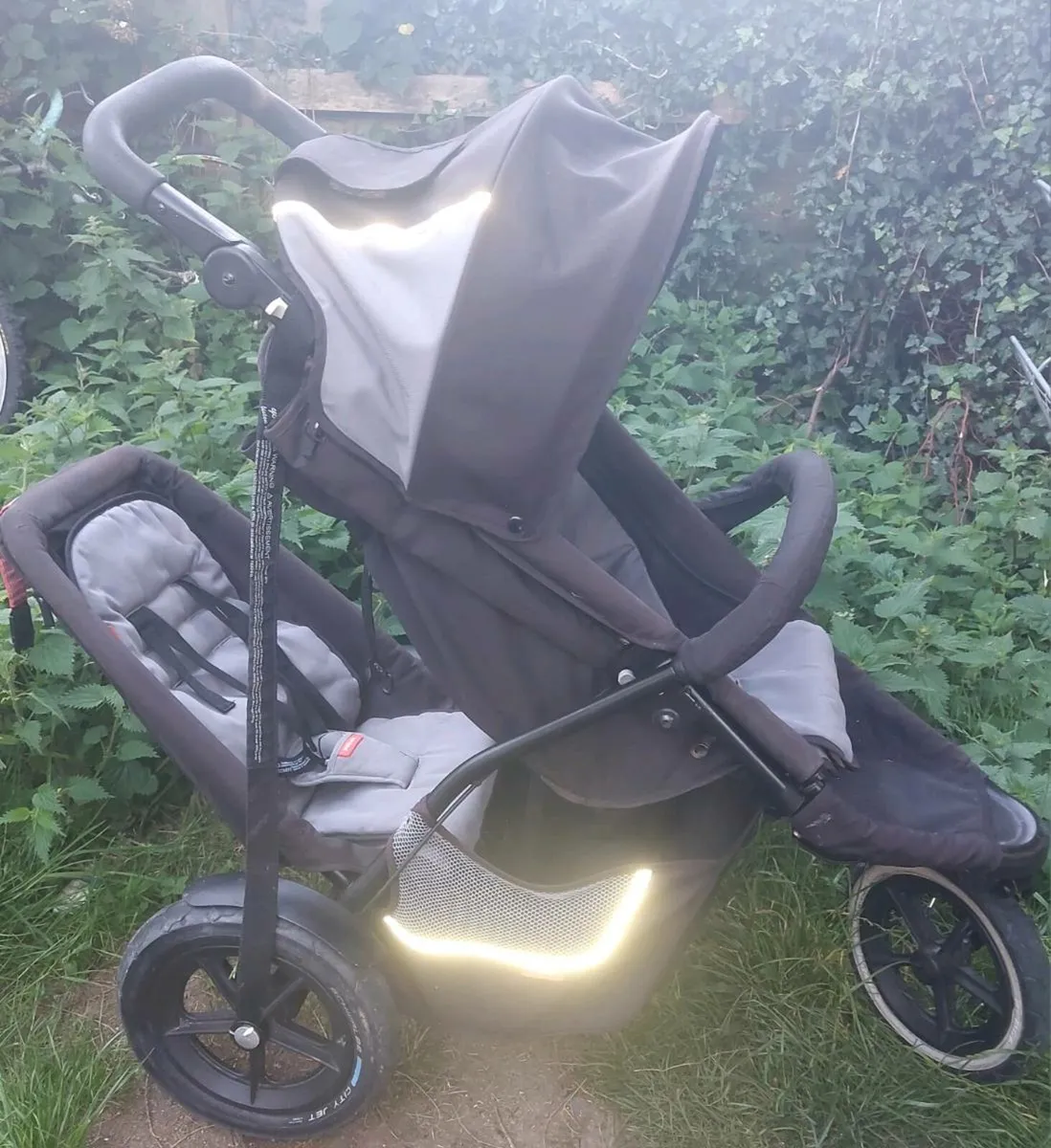 Phil and ted dash single /double buggy. - Image 1