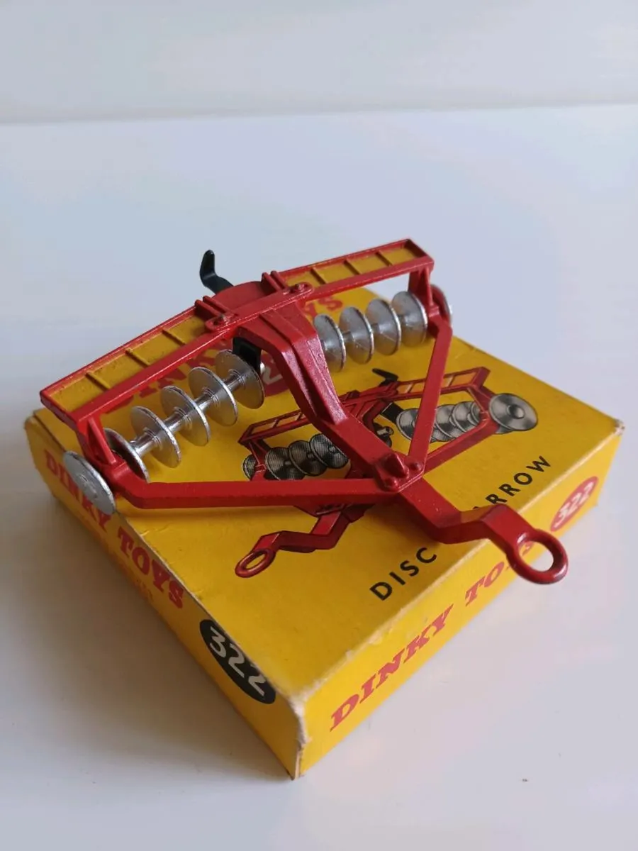 Dinky model tractor implements from 1950s - Image 4