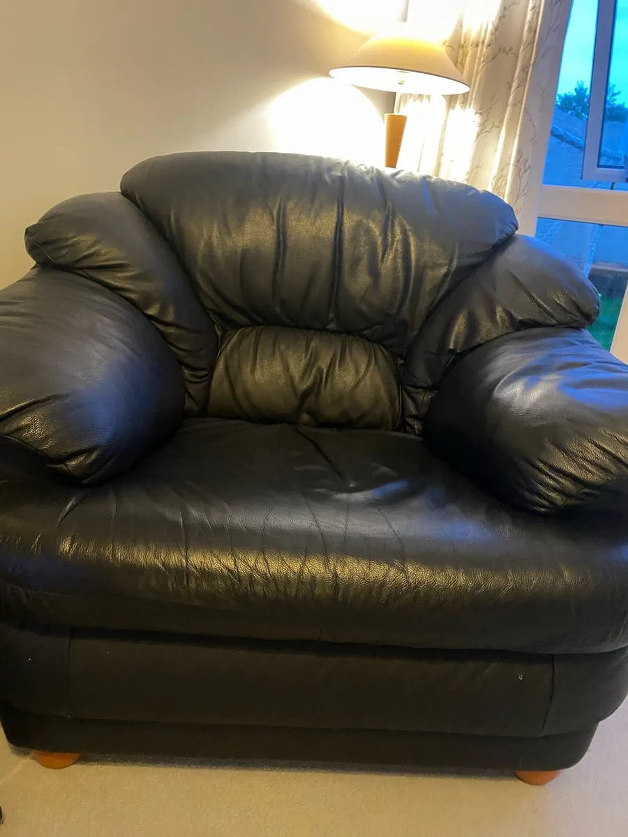 Armchair and two seater - Image 2