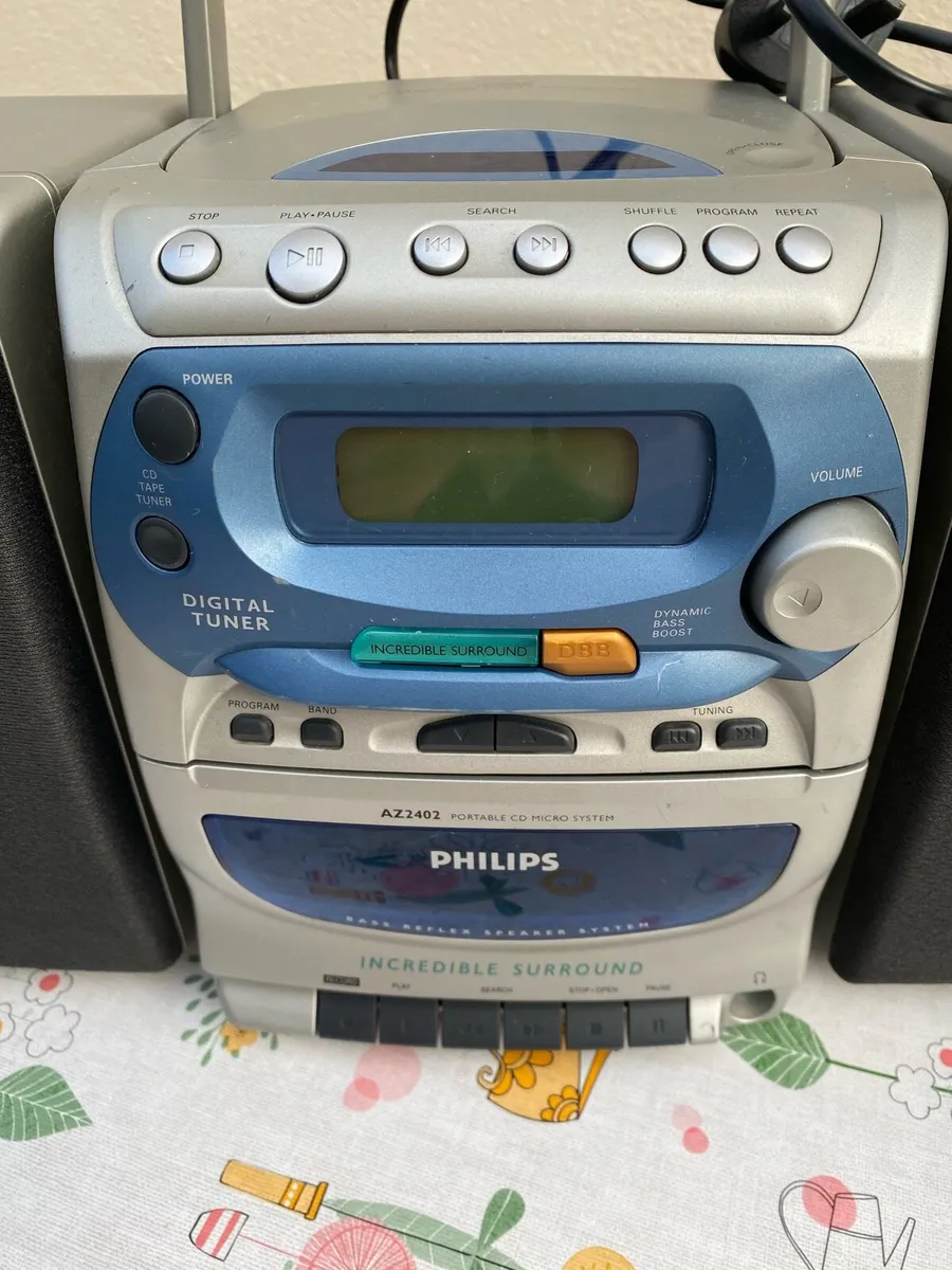 Philips AZ2402 Stereo Hifi System - Image 3