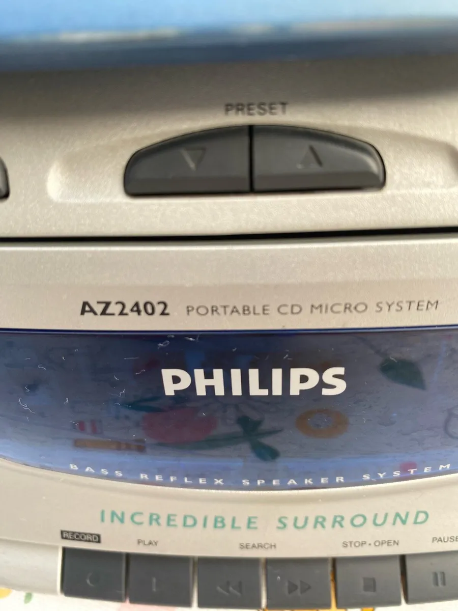 Philips AZ2402 Stereo Hifi System - Image 4