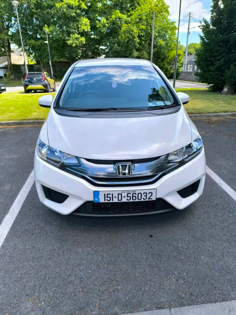 2015 Honda Fit Hybrid Automatic. Immaculate! - Image 3