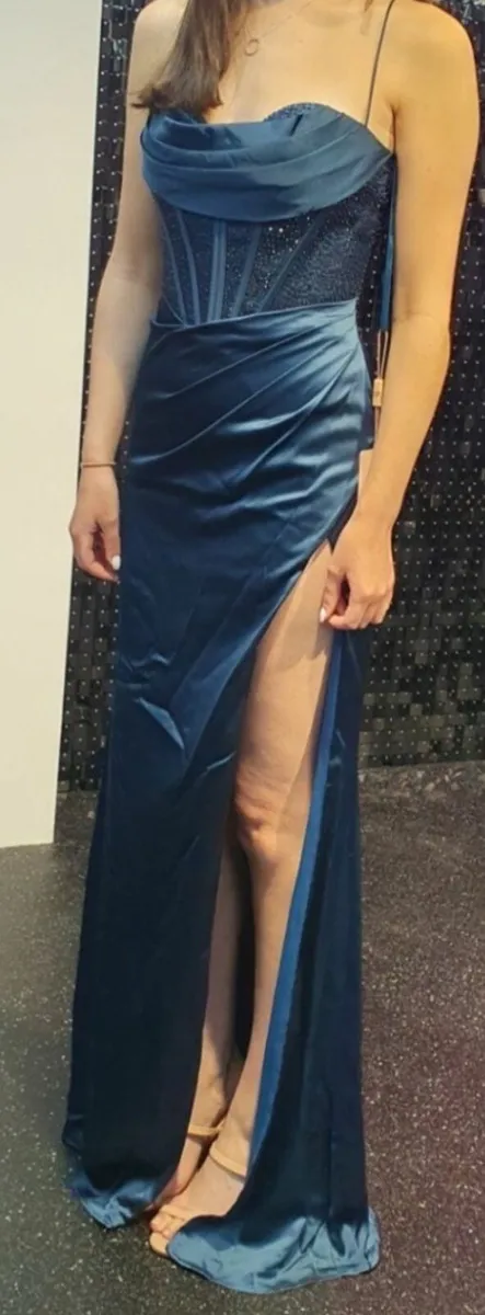 Debs Dress - Image 2