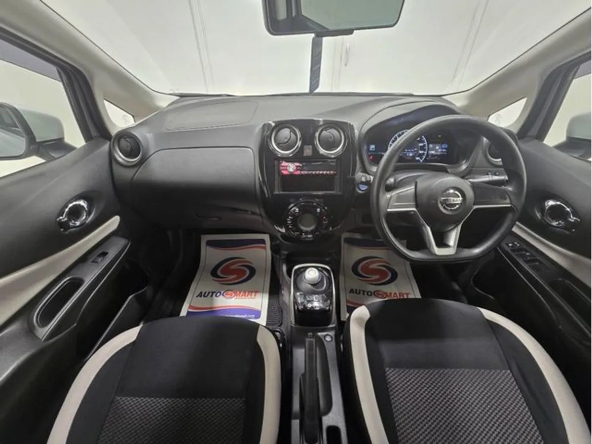 Nissan NOTE Note E-power Hybrid Automatic - Image 2