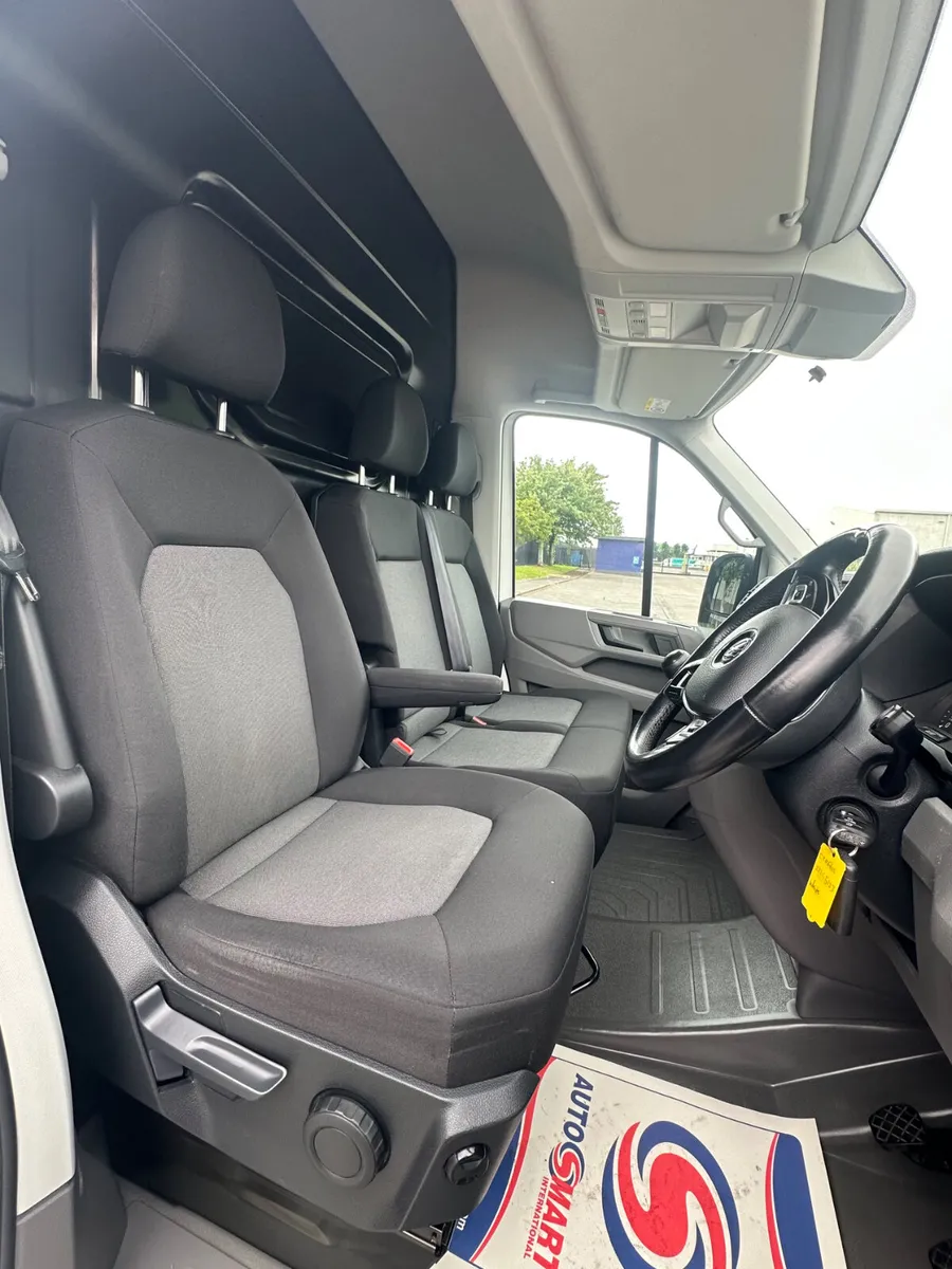 2022 Volkswagen Crafter - Image 4