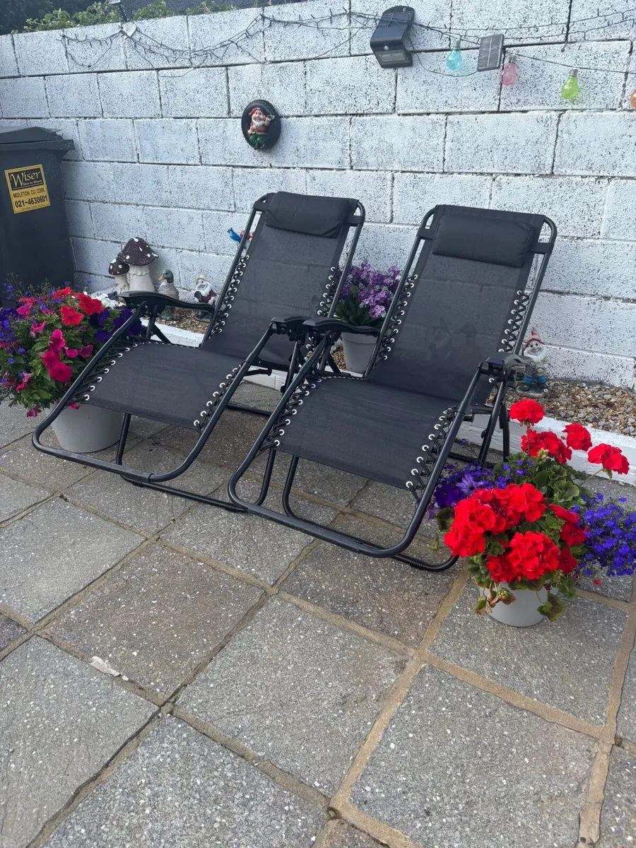 Outdoor Gravity Sun Chairs For Sale - Image 2