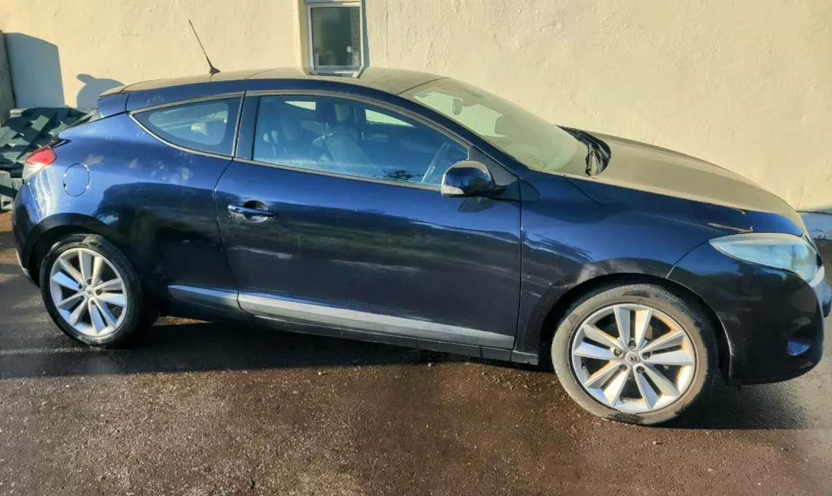 2009 Renault Megane - Image 3